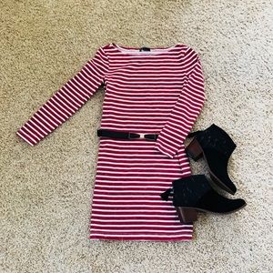 Moving Sale💕Gap striped dress